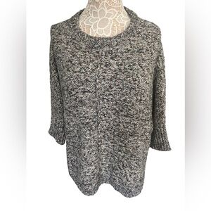 The LOFT  Poncho Cape Sweater, size XS/S Black & White Great Condition